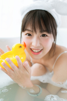 年轻漂亮的儿媳