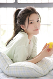 黑皮辣妹